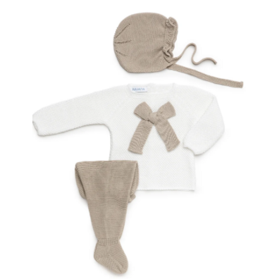 Conjunto bebé tres piezas lazada Juliana Beige